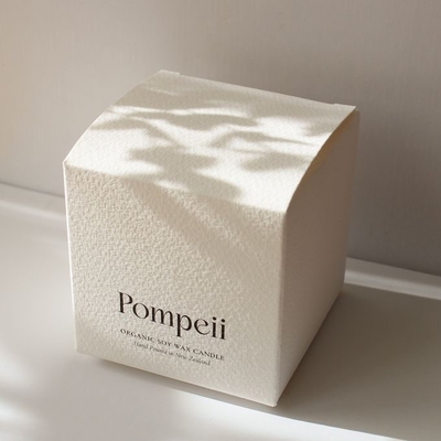 quality Custom Embossed Cardboard Box Kosmetische Verpackung Luxuspapierboxen mit Logo für Hautpflege factory